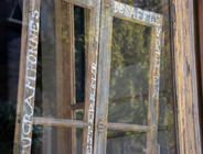 Desaffleurement, installation, Emmanuel ARAGON, indice de l'exposition Frôle à Rezdechaussée, 2013, Photographie Christine Peyrissac